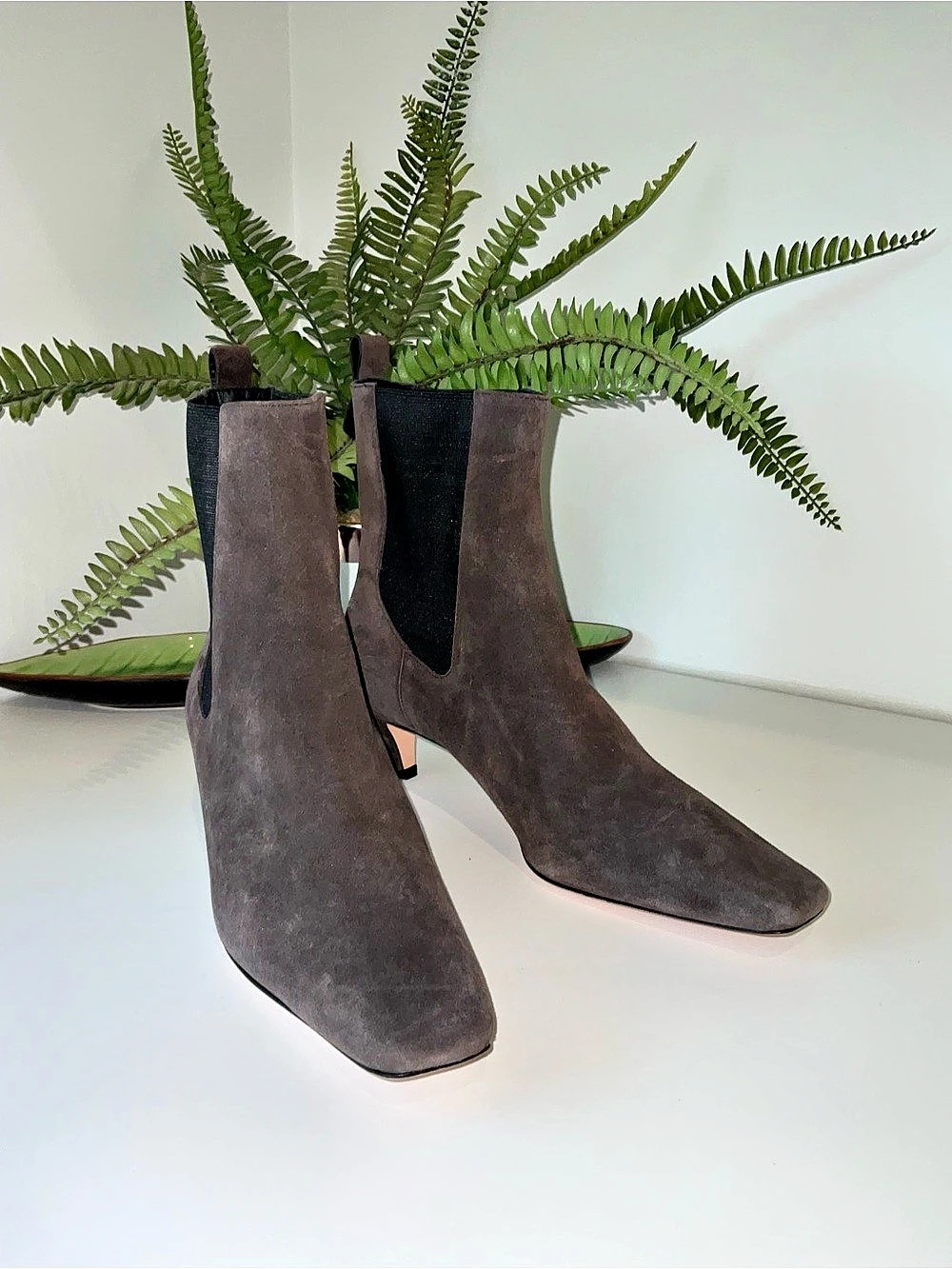 Reformation Roberta Ankle Boot Snip-Toe Kitten Heel Brown